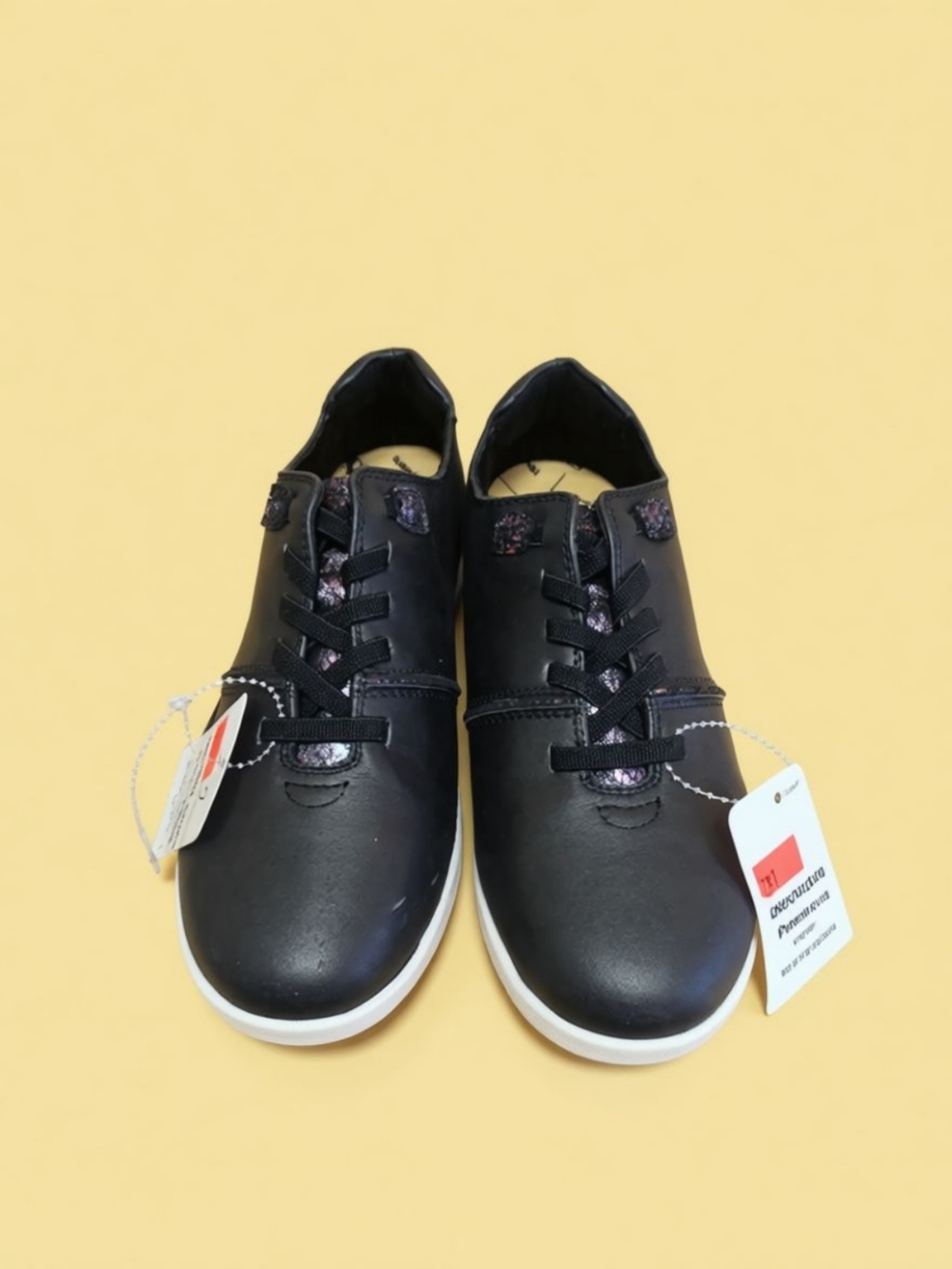 Women's Black Casual Lace-Up Sneakers